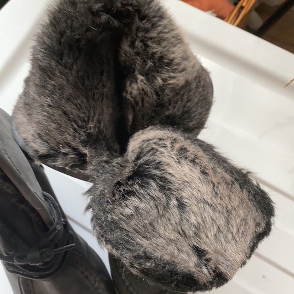 Vintage 1999 Faux fur lined wedge boots - Picture 2 of 4